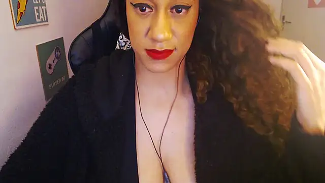 Snapshot of gauchinhaG chatting on 10-10-25, 05:03 gauchinhaG online show from 10-10-25, 05:03