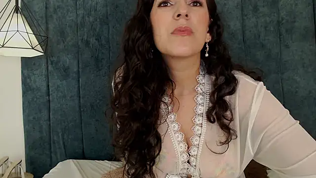 Snapshot of selem_hadid chatting on 02-13-25, 08:13 selem hadid online show from 02-13-25, 08:13