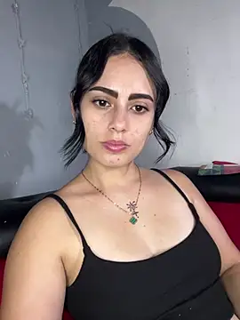 Azuna25 online show from 04-11-26, 08:12