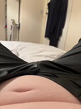 curvygirll2 online show from 01-26-25, 06:27