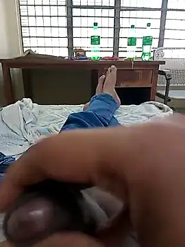AUNTY1984 online show from 04-19-26, 03:40