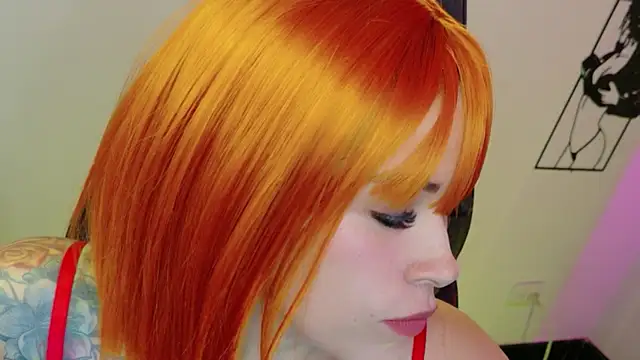 Natalia Montoya online show from 05-21-26, 08:55