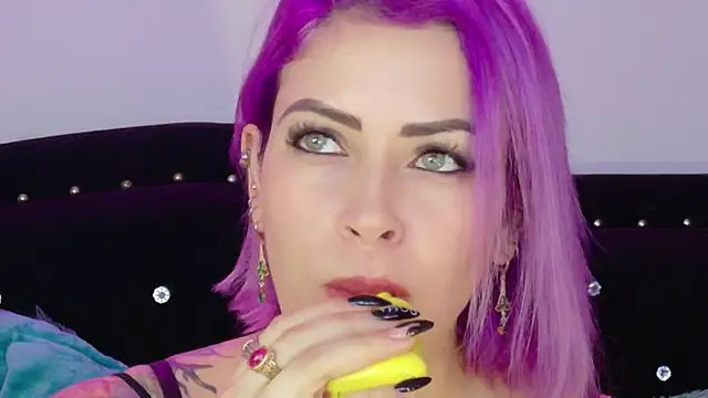 Natalia Montoya online show from 05-07-26, 10:46