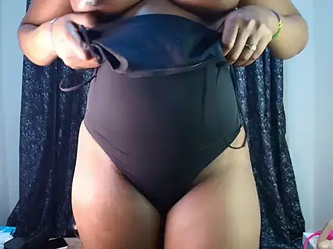 ebony shilly3 online show from 10-11-25, 11:17