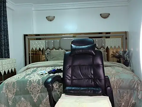 ebony shilly3 online show from 01-14-26, 12:25