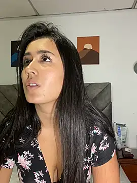 AnithaFigueroa1 online show from 12-14-24, 02:22