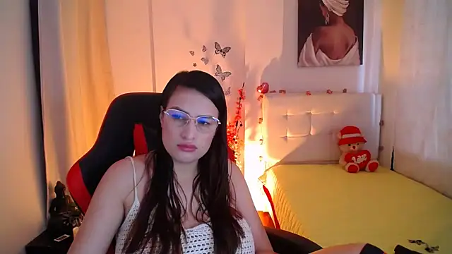 esmeraldaa230 online show from 03-16-25, 04:34