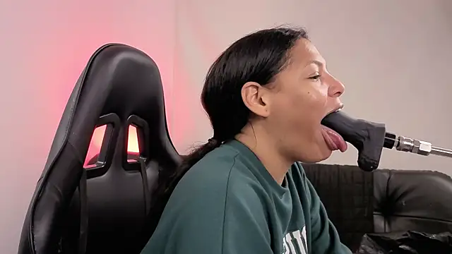 Anabel693 online show from 12-19-25, 08:44