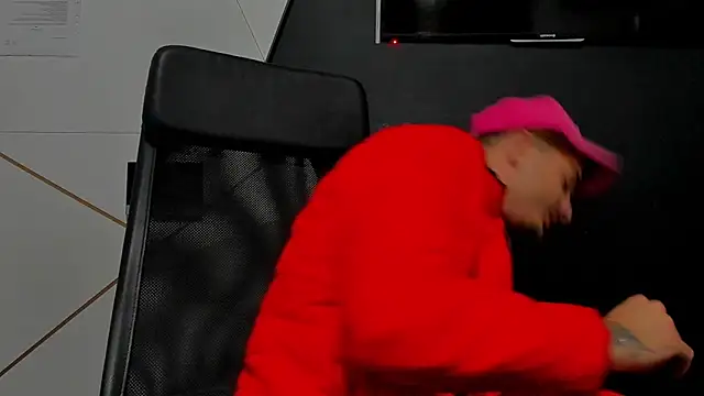 BrandonTate online show from 12-23-25, 05:40