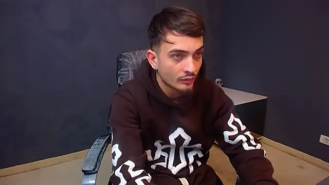 Snapshot of BrandonTate chatting on 03-02-26, 07:15 BrandonTate online show from 03-02-26, 07:15