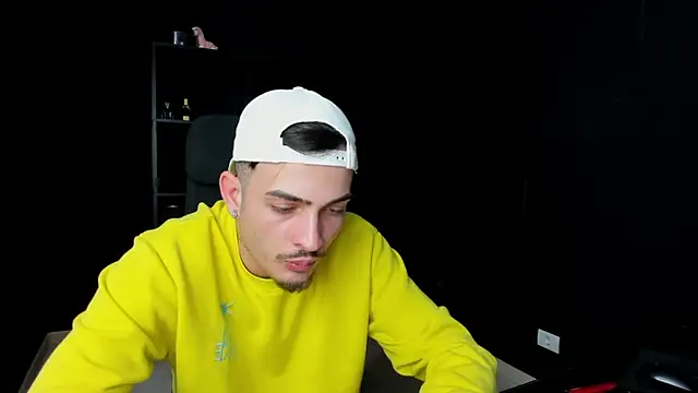 BrandonTate online show from 04-14-26, 04:34