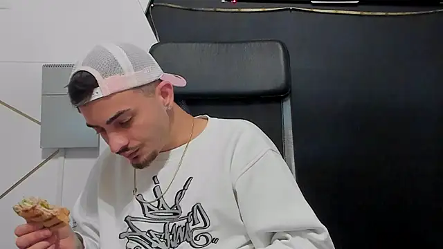 BrandonTate online show from 04-18-26, 05:10