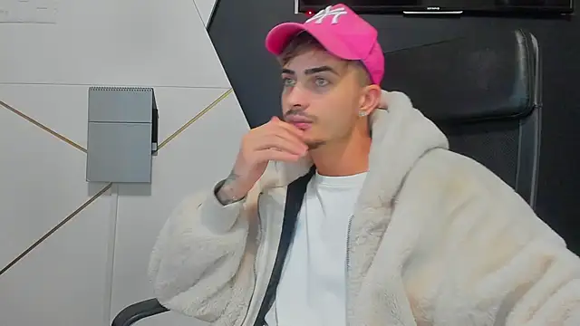 BrandonTate online show from 01-10-26, 05:36