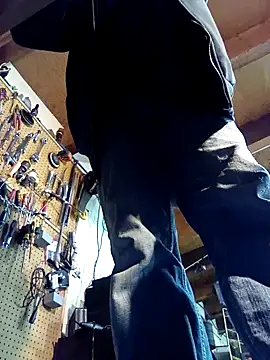 FloppyPickle4u online show from 11-28-25, 04:12