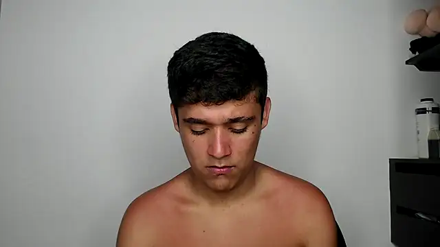 kaiine190 online show from 04-07-26, 06:48