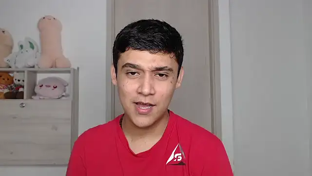 kaiine190 online show from 12-18-25, 08:19