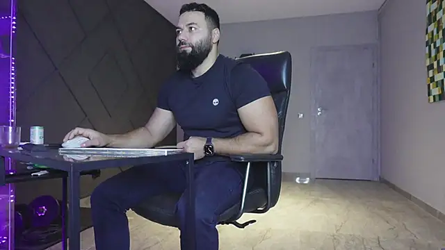 mattmasterss online show from 12-20-25, 03:53