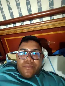 juniorxxx14 online show from 04-10-26, 02:40