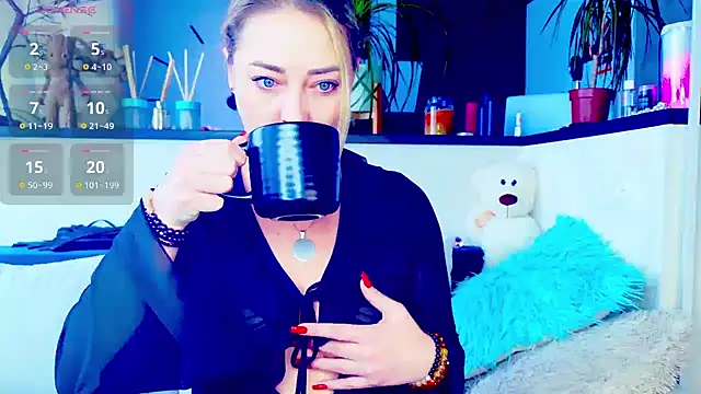  JuliaSpace  online show from 02-07-26, 08:00