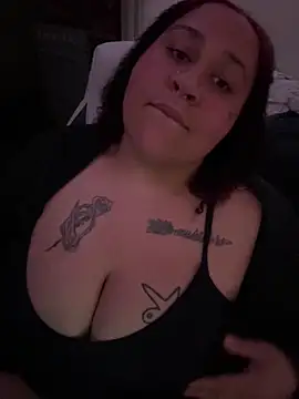 Juicyjordie online show from 06-04-26, 04:50