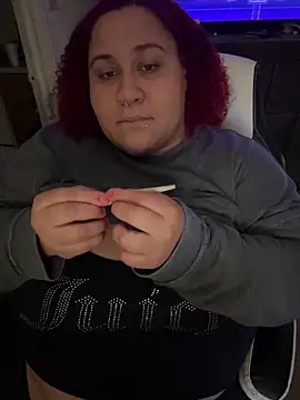 Snapshot of Juicyjordie chatting on 10-16-25, 04:21 Juicyjordie online show from 10-16-25, 04:21