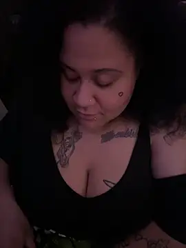 Juicyjordie online show from 05-08-26, 05:22