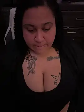 Juicyjordie online show from 04-24-26, 04:03