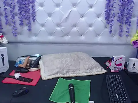 Snapshot of Brith_Adams chatting on 01-30-25, 09:25 Brith Adams online show from 01-30-25, 09:25