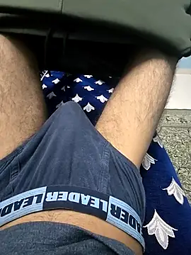 Yours1311 online show from 11-07-25, 03:38