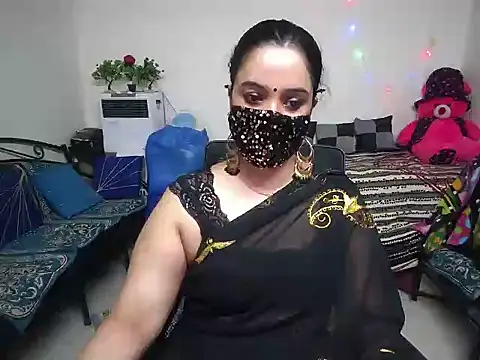 Snapshot of Arushisingh8888 chatting on 02-20-25, 01:40 Arushisingh8888 online show from 02-20-25, 01:40