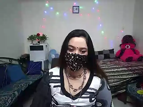 Snapshot of Arushisingh8888 chatting on 02-11-25, 06:40 Arushisingh8888 online show from 02-11-25, 06:40