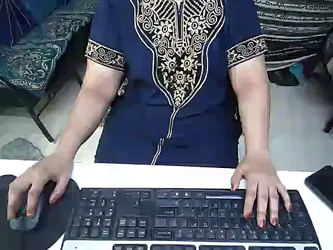 Snapshot of Arushisingh8888 chatting on 03-22-25, 05:39 Arushisingh8888 online show from 03-22-25, 05:39