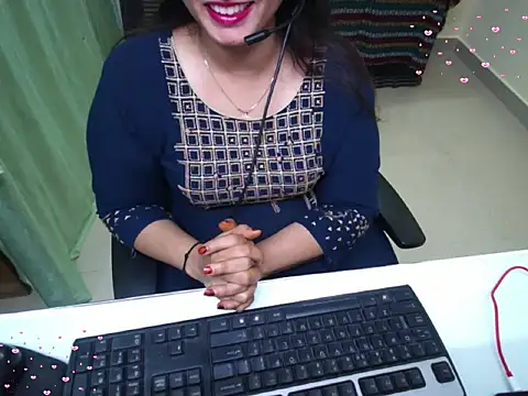 Snapshot of Arushisingh8888 chatting on 10-06-25, 01:01 Arushisingh8888 online show from 10-06-25, 01:01