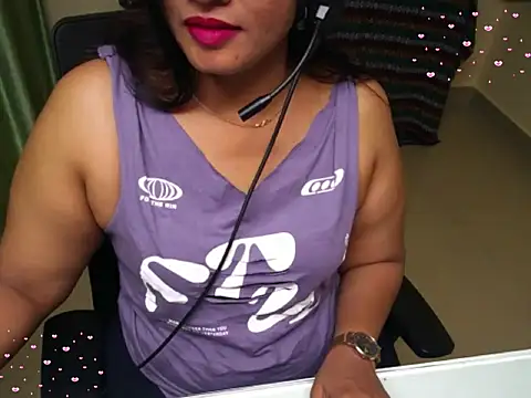 Arushisingh8888 online show from 11-08-25, 01:47