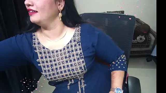 Arushisingh8888 online show from 06-03-26, 09:54