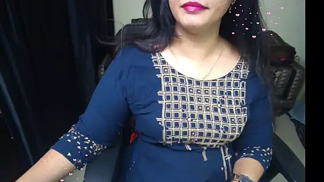 Arushisingh8888 online show from 04-01-26, 01:41