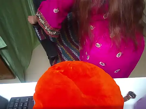 Snapshot of Arushisingh8888 chatting on 10-15-25, 12:24 Arushisingh8888 online show from 10-15-25, 12:24