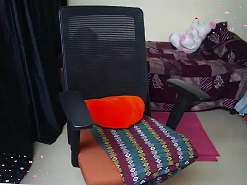 Arushisingh8888 online show from 02-07-26, 01:41