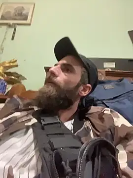 Antonio Vatooo online show from 10-28-25, 07:57