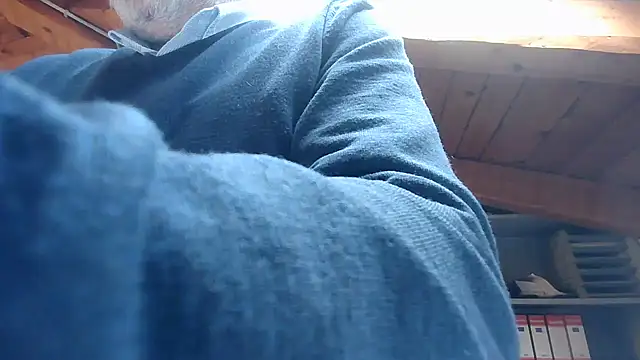 TWENTYONE0021 online show from 10-28-25, 11:20