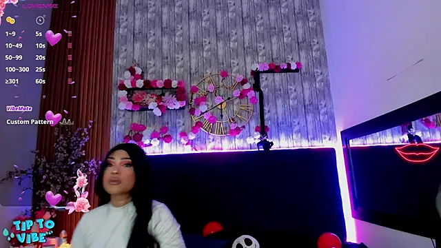 Snapshot of Neko_Misaki chatting on 09-17-25, 12:18 Neko Misaki online show from 09-17-25, 12:18