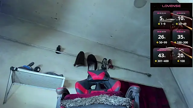 Snapshot of Trixy_star_horney chatting on 02-22-26, 03:09 Trixy star horney online show from 02-22-26, 03:09