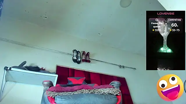 Trixy star horney online show from 10-10-25, 12:22