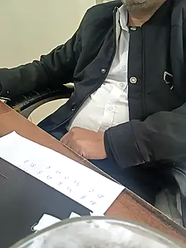 Hot-man39 online show from 12-04-25, 09:41