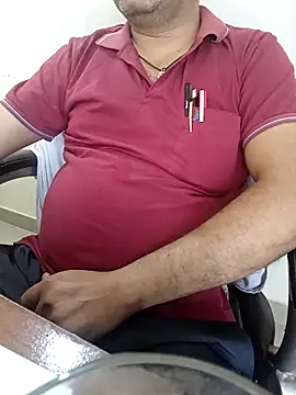 Snapshot of Hot-man39 chatting on 09-14-25, 08:04 Hot-man39 online show from 09-14-25, 08:04