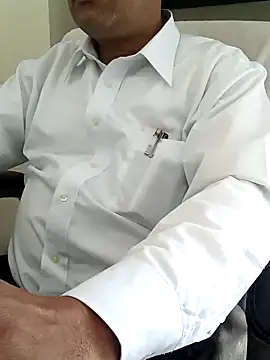 Snapshot of Hot-man39 chatting on 12-18-24, 06:10 Hot-man39 online show from 12-18-24, 06:10