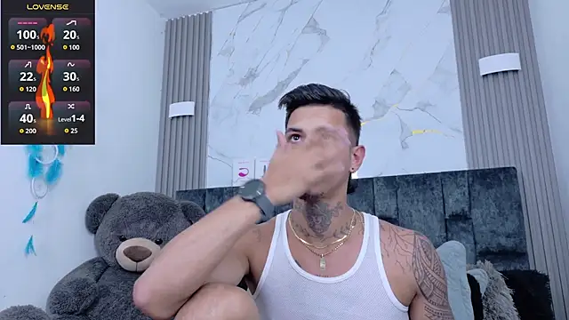 JAYCOB00 online show from 12-15-25, 01:55