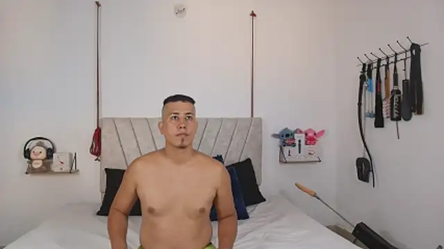 Liana Asaff online show from 11-22-25, 06:40