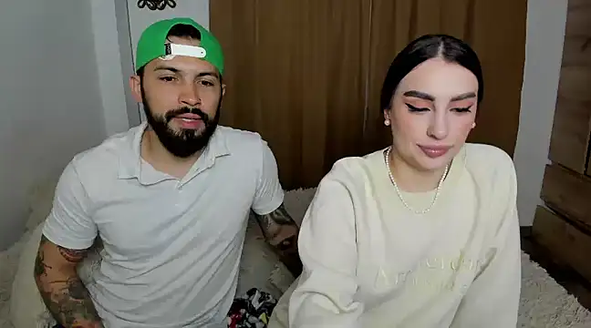 teseo and afroditha  online show from 03-18-25, 04:18