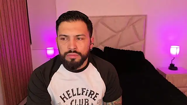 teseo and afroditha  online show from 04-15-26, 03:34